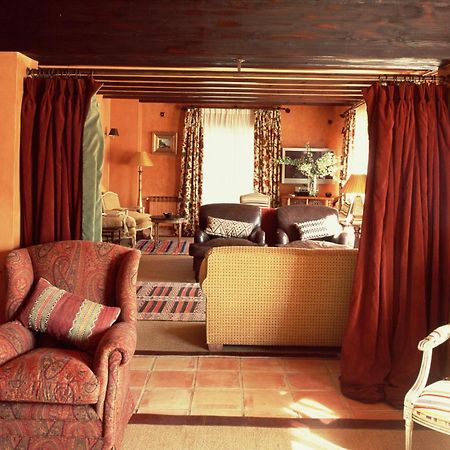 Remanso De Gredos Guest House Navalonguilla ภายนอก รูปภาพ